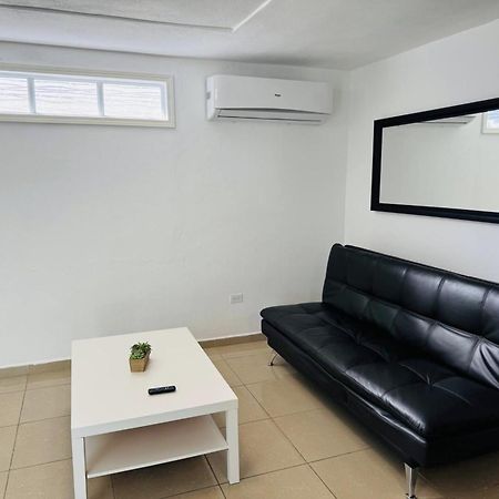 Hollywood Apartments Yabucoa Exteriör bild